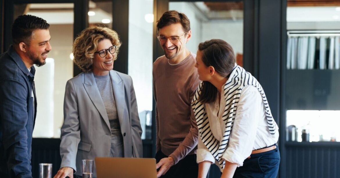 «Νέα Προγράμματα Απασχόλησης της ΔΥΠΑ: Προτεραιότητα στις Μακροχρόνια Άνεργες Γυναίκες Άνω των 55»