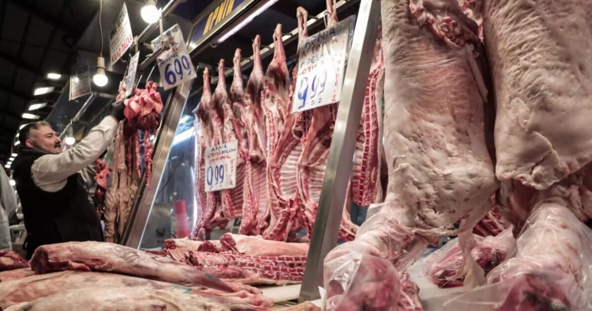 Ρεκόρ ελέγχων στα τρόφιμα το φετινό Πάσχα: 92% αύξηση και 218% περισσότερες παραβάσεις!