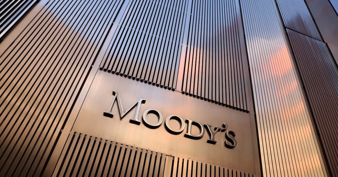Σοκ στην αγορά: Ο οίκος Moody’s υποβαθμίζει το αμερικανικό αξιόχρεο σε Aa1!