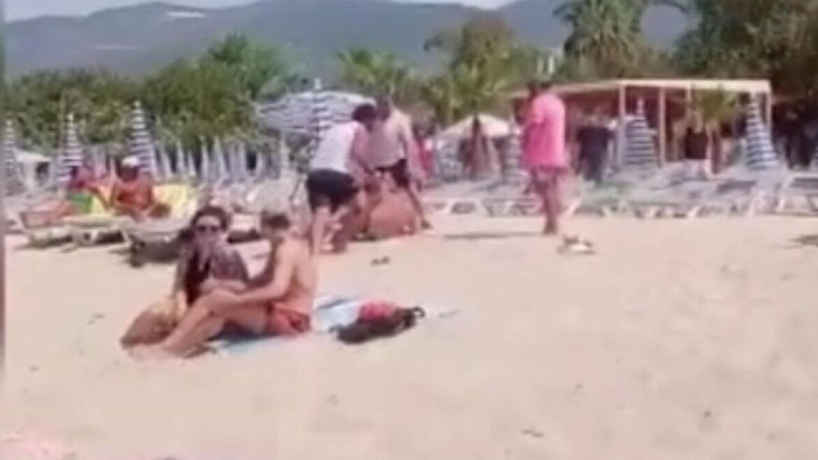 «Ανατριχιαστικό βίντεο: Άγρια επίθεση σε άνδρα για απλή οφειλή σε ξαπλώστρα»