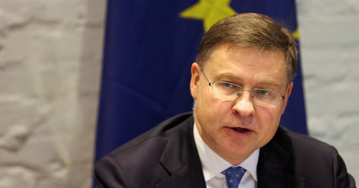 Εαρινές Προβλέψεις ΕΕ: Πώς οι Δασμοί και οι Αυξημένες Αμυντικές Δαπάνες Μπορεί να Αναδιαμορφώσουν την Οικονομία