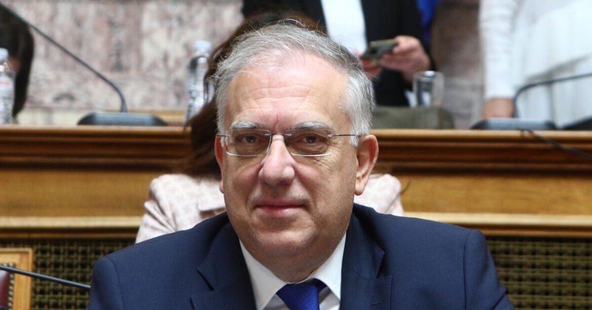 Θεοδωρικάκος: Ο Νέος Αναπτυξιακός Νόμος ως Καταλύτης για τον Παραγωγικό Μετασχηματισμό της Οικονομίας