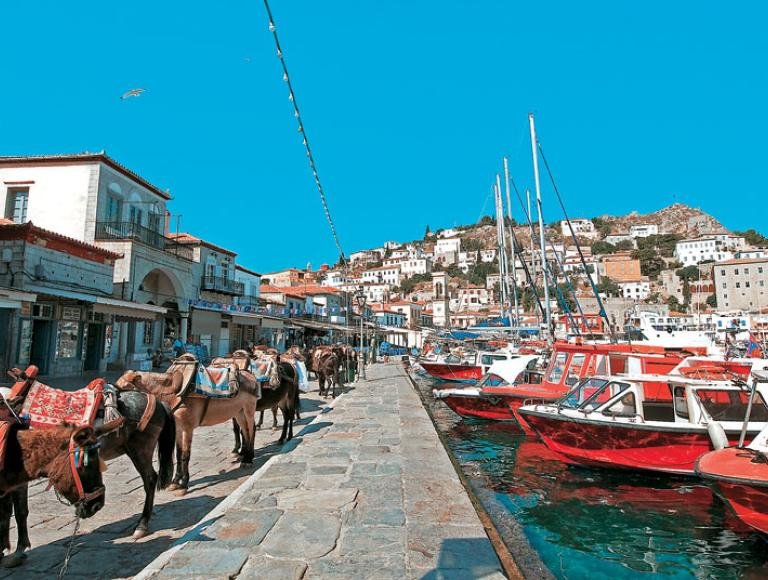 Ύδρα και Σπέτσες: Νέα μέτρα κατά της κυκλοφορίας οχημάτων μετά τις ανησυχίες των κατοίκων