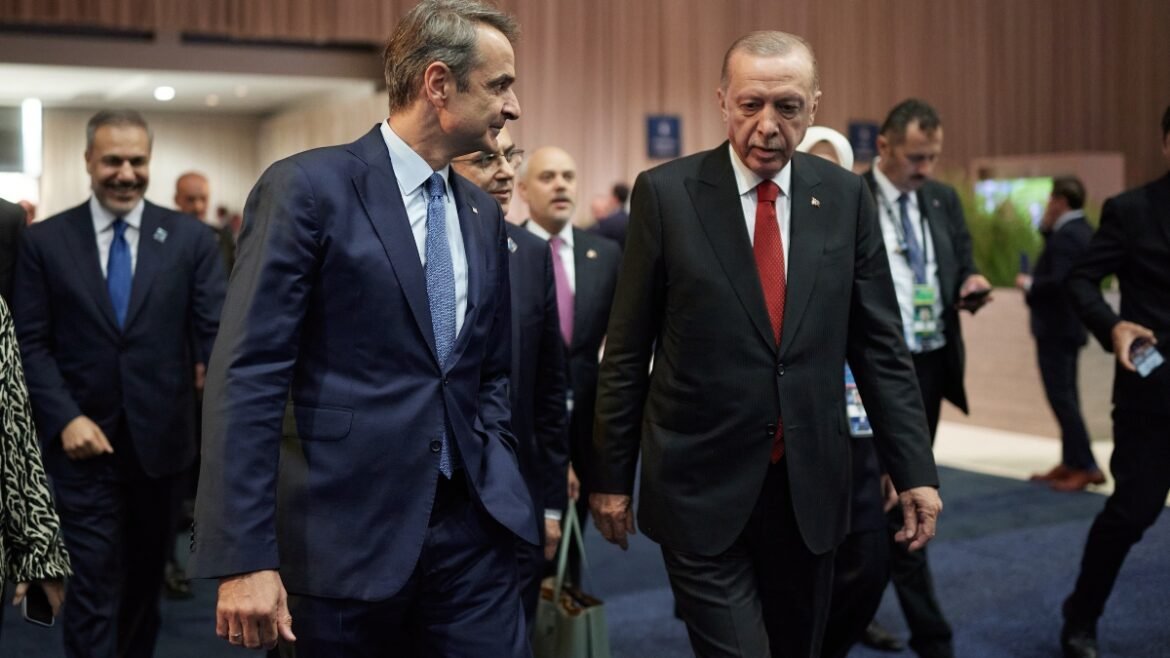«Αλαζονικό» το αίτημα Μητσοτάκη για άρση του casus belli, σύμφωνα με τα τουρκικά ΜΜΕ