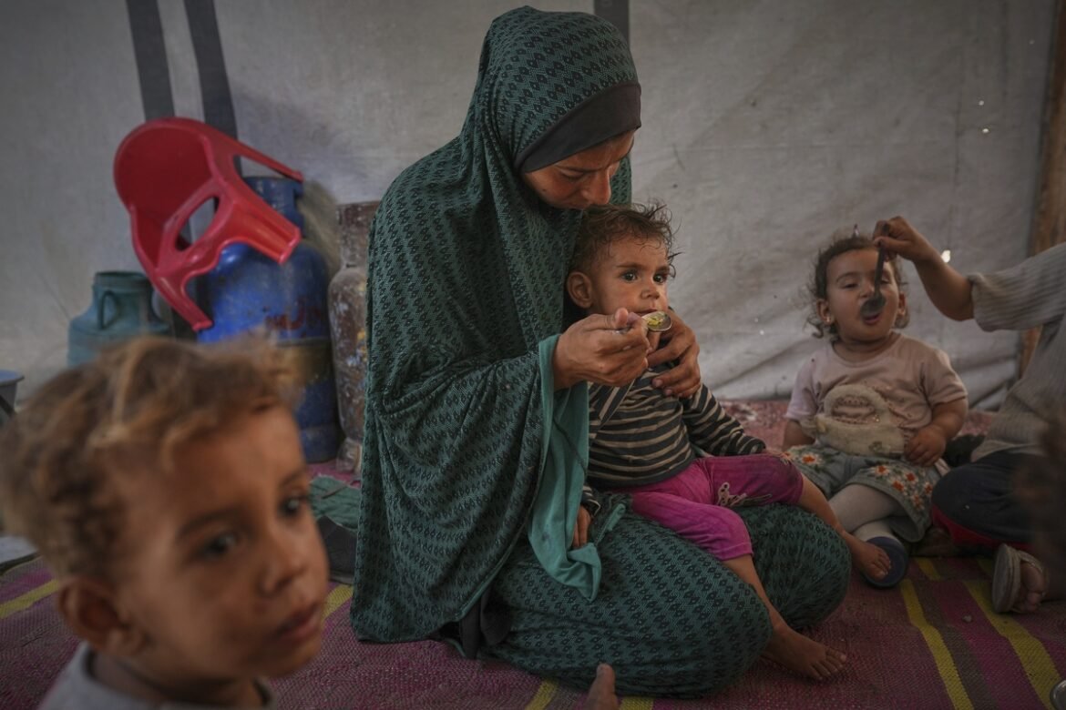 «Ανθρωπιστική Κρίση στη Γάζα: Γιατρός Θρηνεί την Απώλεια Εννέα Παιδιών σε Ισραηλινή Επιθεση»