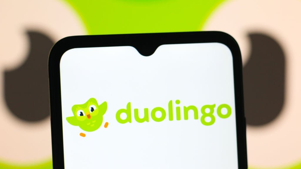 Duolingo: Αντιδράσεις και Ανατροπές στη Στρατηγική της για την Τεχνητή Νοημοσύνη