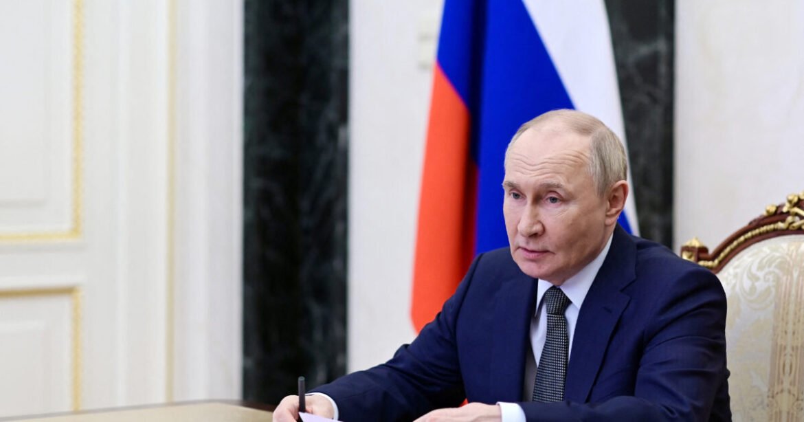 «Συναγερμός στη Μόσχα: Κίνδυνος ‘υποθερμίας’ για τη ρωσική οικονομία, προειδοποιεί η κυβέρνηση»