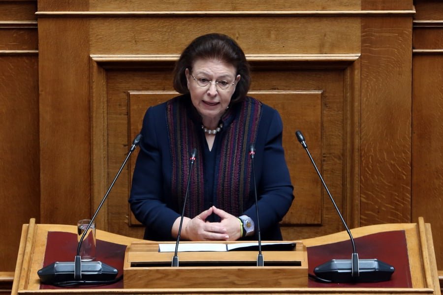 «Μενδώνη: Επένδυση εκατομμυρίων για την αναστήλωση της Κνωσού»