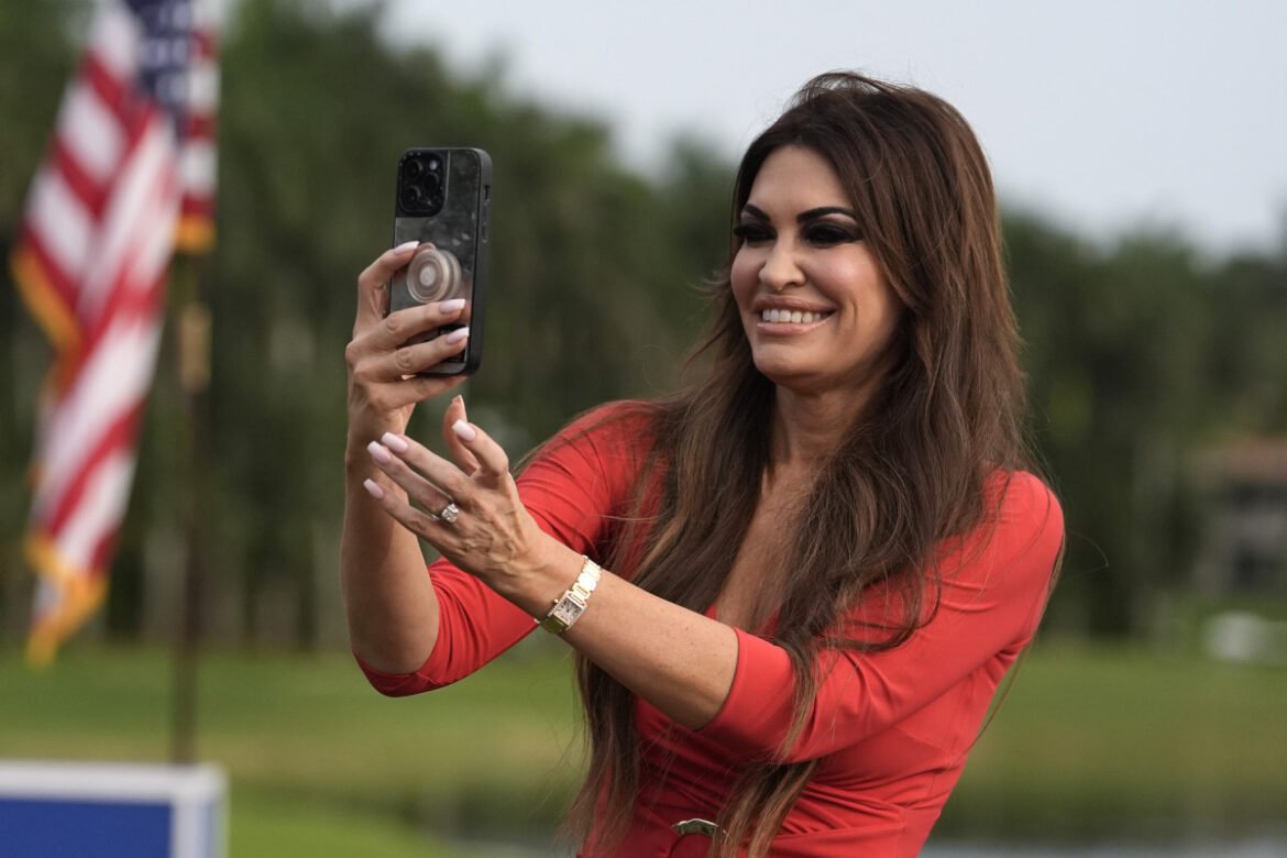 «Αποκαλύψεις για την Κίμπερλι Γκιλφόιλ: Πόσο πλούσια είναι πραγματικά;»