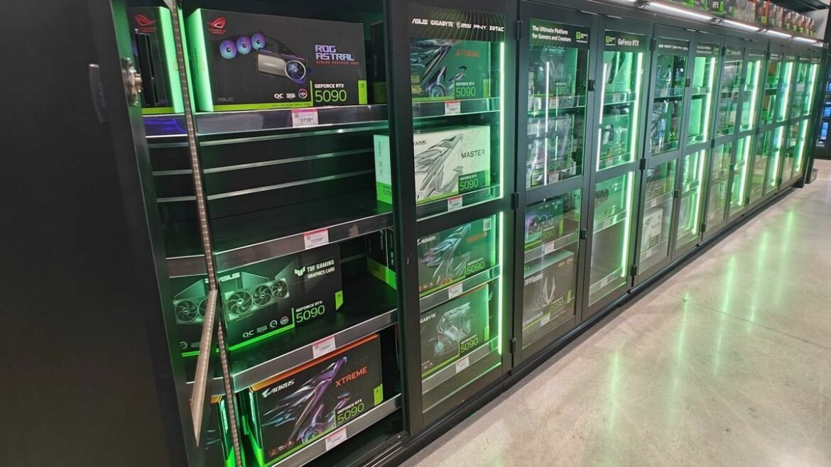 Απίστευτο: Πελάτης του Micro Center ανακαλύπτει σακίδια αντί για RTX 5090!
