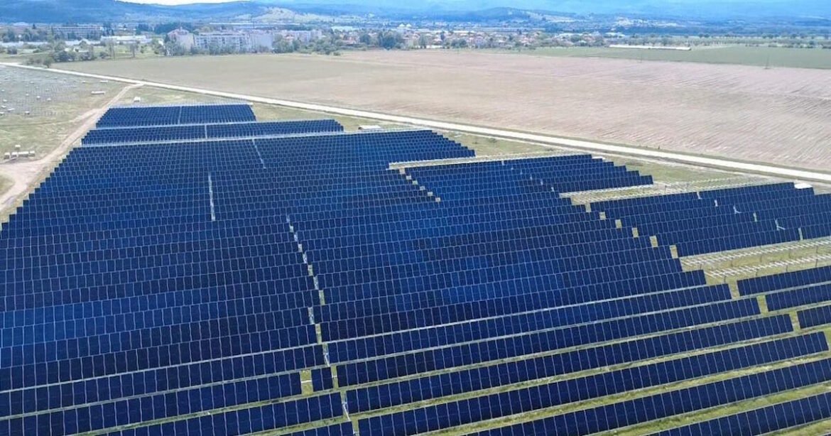 ΔΕΗ: Νέα Επένδυση με Φωτοβολταϊκό Πάρκο 88 MW στη Βουλγαρία!
