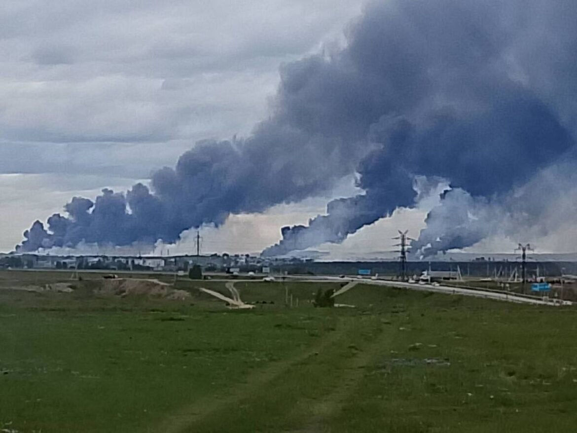 Δραματική Κόντρα: Αντιφατικά Μηνύματα από Μόσχα και Κίεβο για την Επιχείρηση Drones κατά Ρωσικών Βάσεων