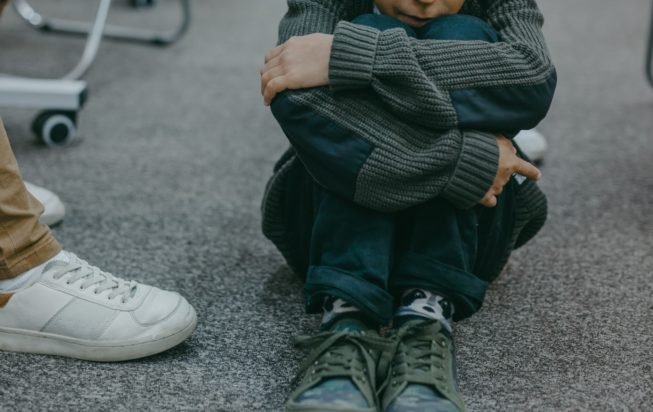 «Σοκ στην Κρήτη: 9χρονος επιτίθεται με βέργα σε συμμαθητή του – Καταγγελίες για συστηματικό bullying»