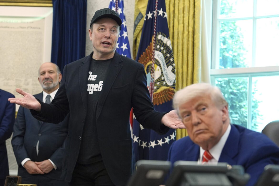 «Μασκ κατά Τραμπ: Το νομοσχέδιο δαπανών του Κογκρέσου είναι ένα αηδιαστικό έκτρωμα!»