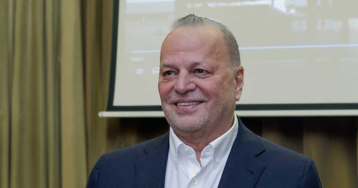 Ευάγγελος Μυτιληναίος: Πέντε Χρόνια Χωρίς Αποδοχές και η Νέα Εποχή για την Metlen