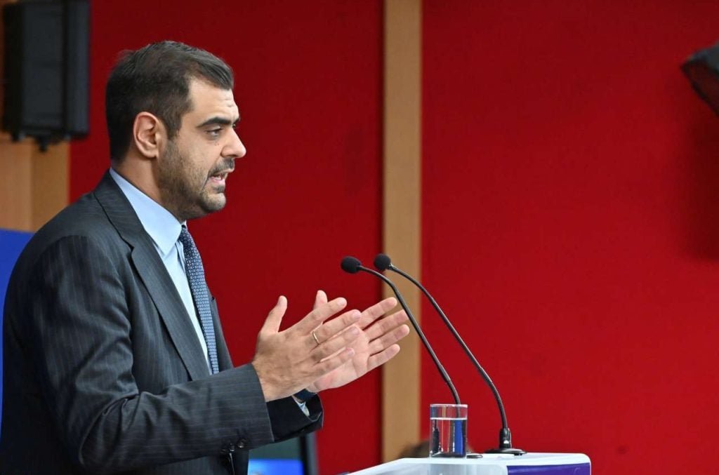 «Μαρινάκης: Η Στεγαστική Πολιτική ως Κλειδί για την Εθνική Ανάπτυξη»