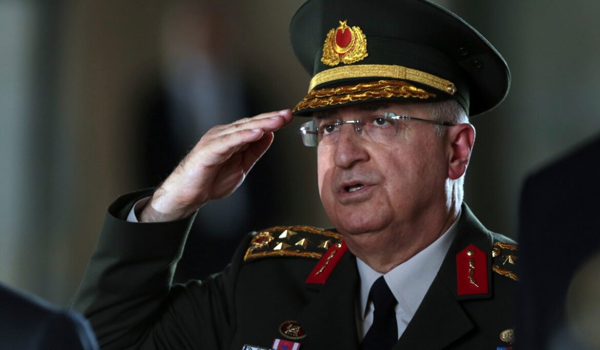 «Γκιουλέρ: Λάθος η Σύνδεση του Casus Belli με την Ευρωάμυνα – Μια Επικίνδυνη Παρεξήγηση»