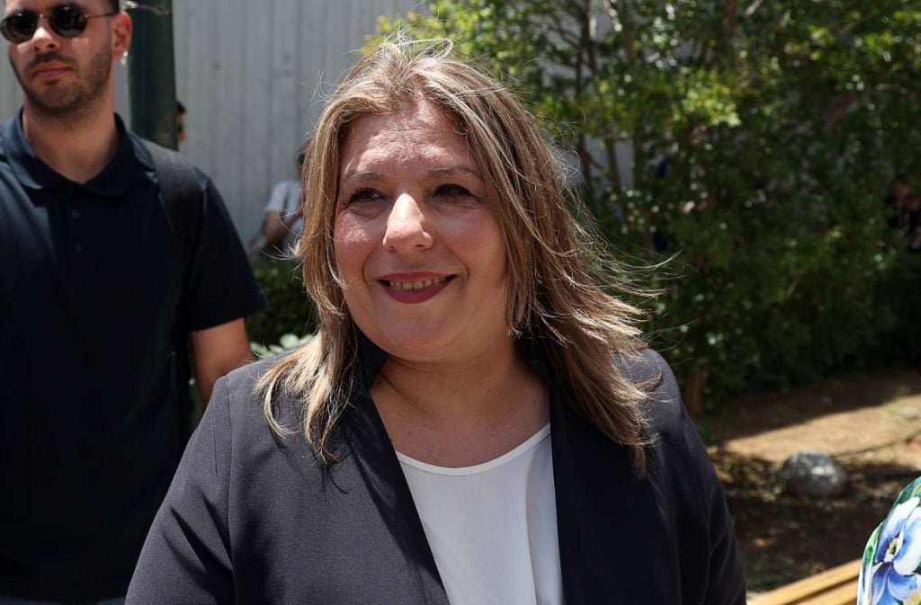 Συναγερμός στη ΝΔ: Παραιτήθηκε η Μαρία Συρεγγέλα από τη θέση της γραμματέα!