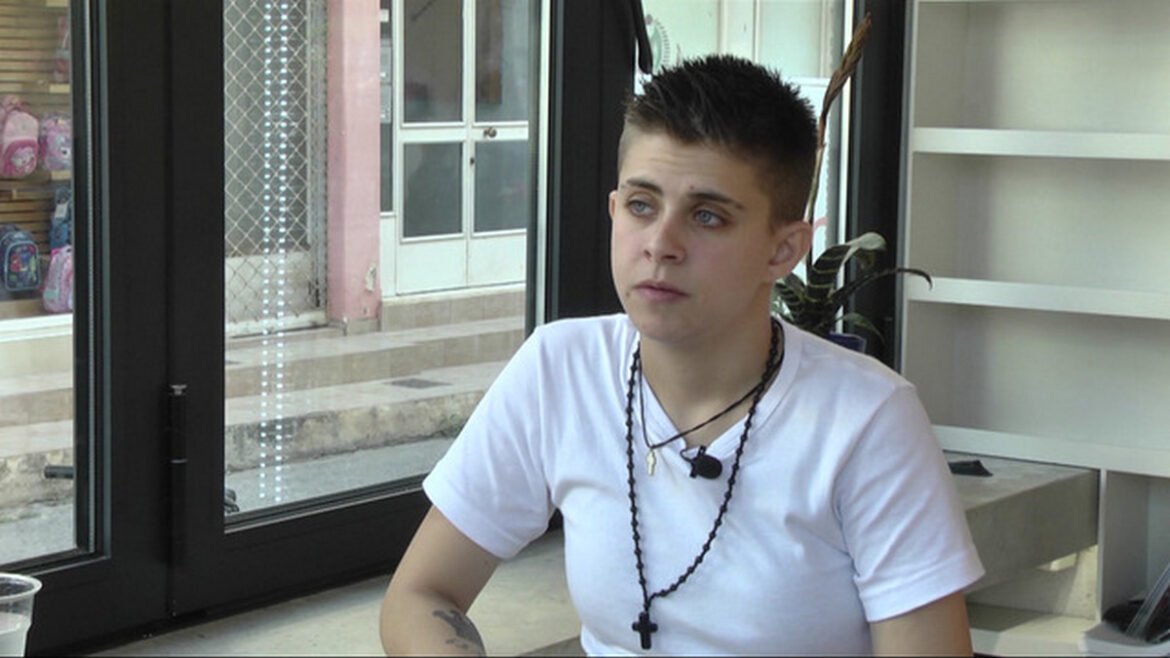 «Αμαλιάδα: Η συγκλονιστική ιστορία της Ειρήνης και της Πόπης που ονειρεύονταν οικογένεια μέσω εξωσωματικής»