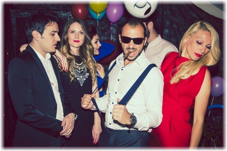 Ελευθερία στον Χορό: Η Ωριμότητα δεν Σημαίνει Έλεγχο!