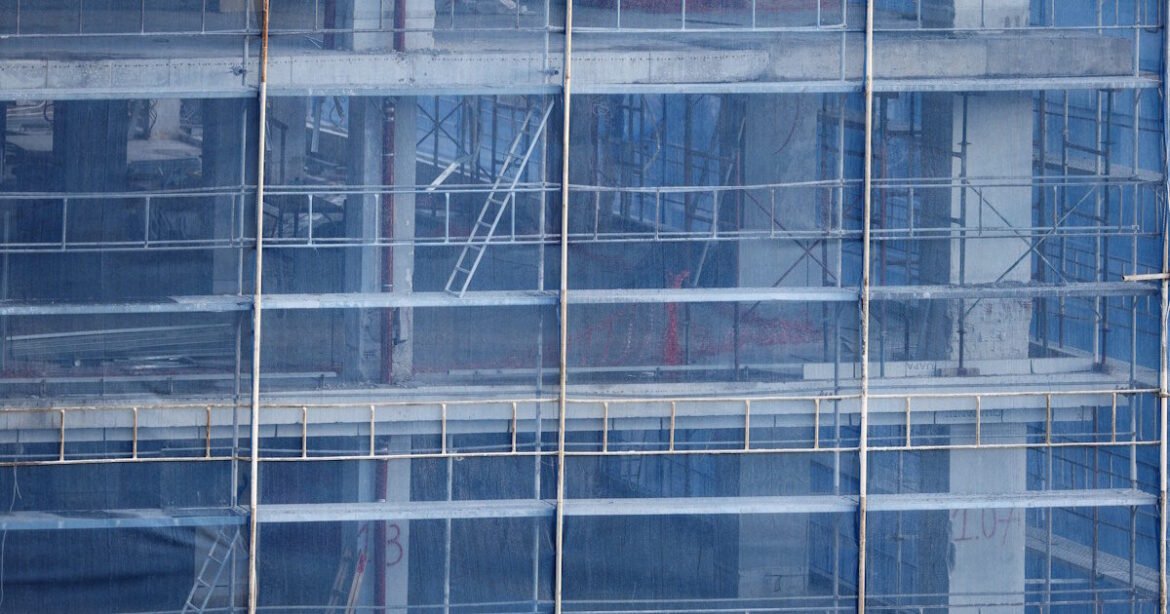 «Η Γοητεία των Παλαιών Ακινήτων: Γιατί οι Έλληνες Επιλέγουν το Παρελθόν»