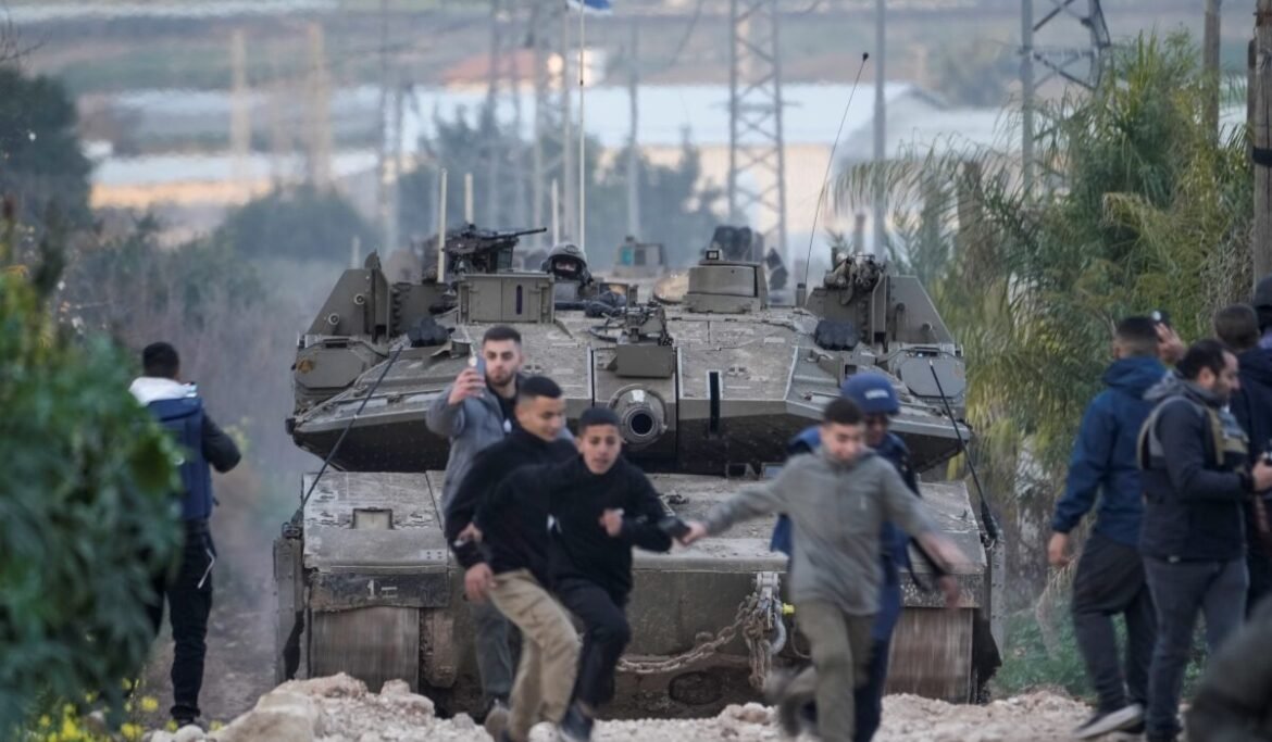 «Γάζα: Νέο μακελειό με 36 θύματα κοντά σε κέντρο ανθρωπιστικής βοήθειας»