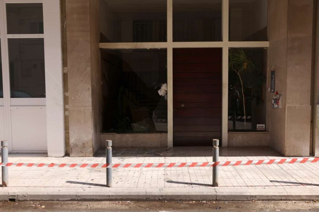 Θεσσαλονίκη: Επίθεση με γκαζάκια στο σπίτι του βουλευτή της ΝΔ, Στράτου Σιμόπουλου