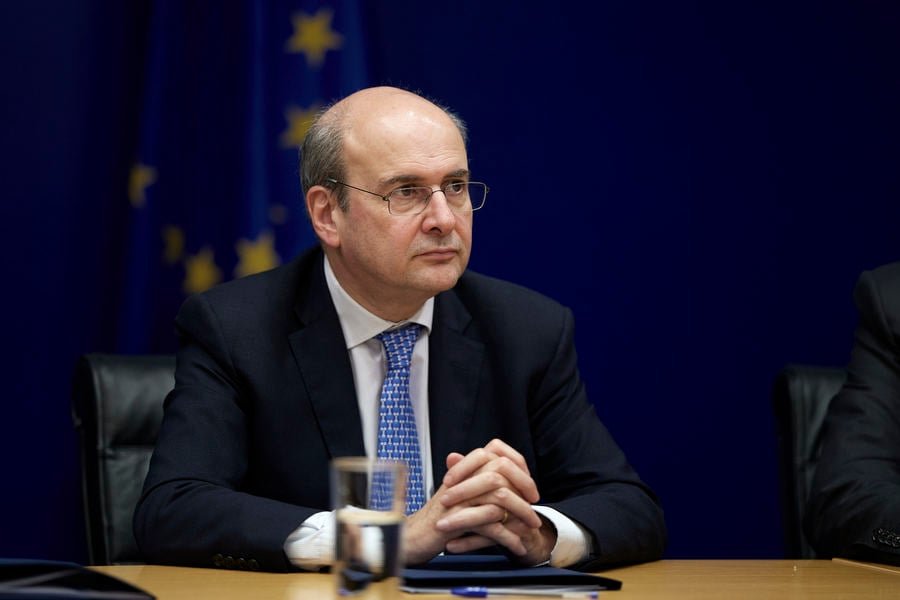 Χατζηδάκης: Αντιμέτωπη με ποικίλες προκλήσεις η Ευρώπη