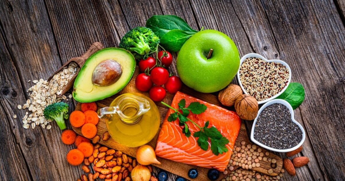 Πεντάμηνο «φωτιά» για τις τιμές στα τρόφιμα – Εκτόξευση σε φρούτα, καφέ και κρέας