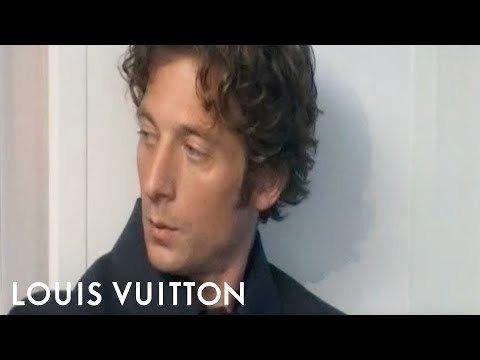 Ο Jeremy Allen White νέος πρεσβευτής του Louis Vuitton