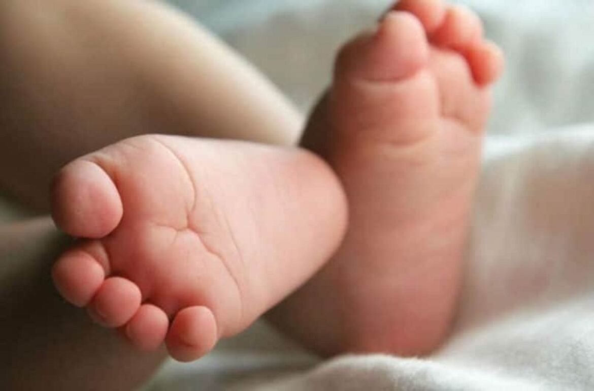 Ακρόπολη: Θρίλερ με το βρέφος που βρέθηκε σε καρότσι σούπερ μάρκετ – Συνελήφθη 30χρονη