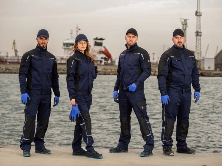 Πώς να κάνετε έξυπνη επιλογή όταν αγοράζετε ρούχα εργασίας online