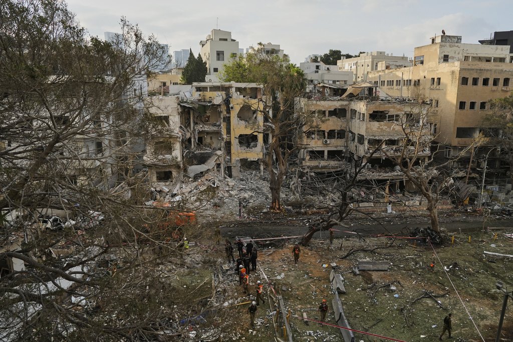 Live: 4 νεκροί στο Ισραήλ από τη νέα ιρανική επίθεση – Το Ιράν εκτέλεσε άνδρα για κατασκοπεία