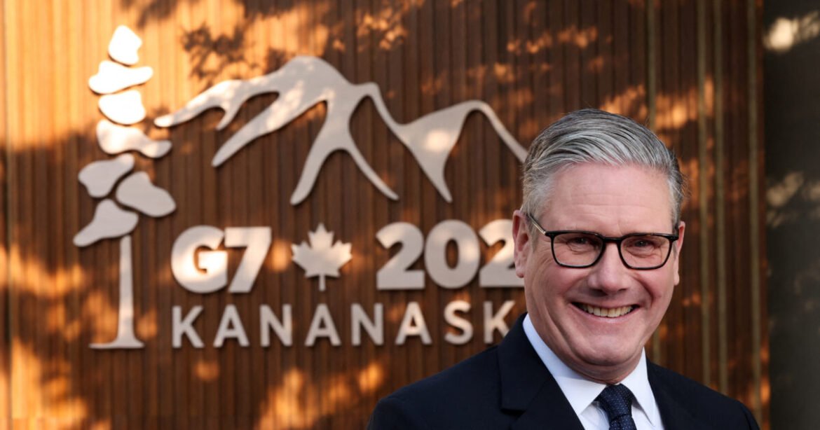 Ο Στάρμερ επιδιώκει να ολοκληρωθεί το εμπορικό σύμφωνο Ηνωμένου Βασιλείου – ΗΠΑ