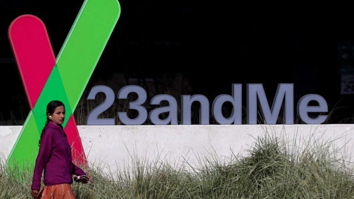 1.9 εκατομμύρια άνθρωποι σπεύδουν να διαγράψουν τα δεδομένα τους από την 23andMe μετά την πτώχευσή της: Πρέπει να κάνετε το ίδιο;