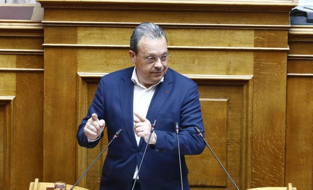 Φάμελλος: Η κυβέρνηση κάνει ό,τι μπορεί για να κρύψει τις ευθύνες της