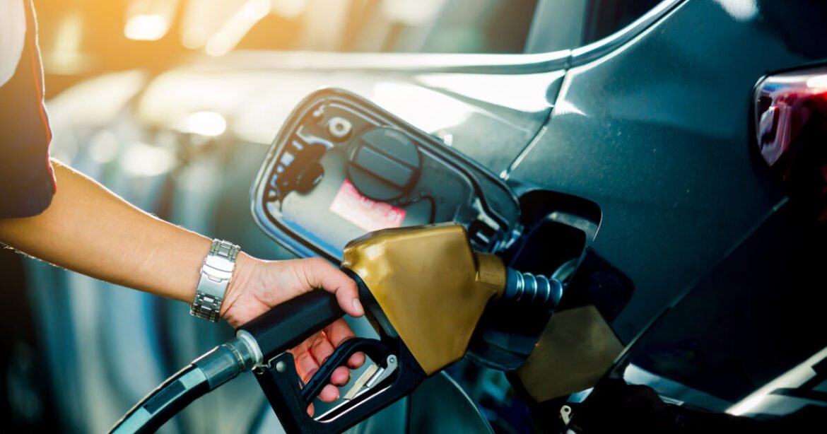 Έως 3 λεπτά η αύξηση στις τιμές των καυσίμων στα πρατήρια