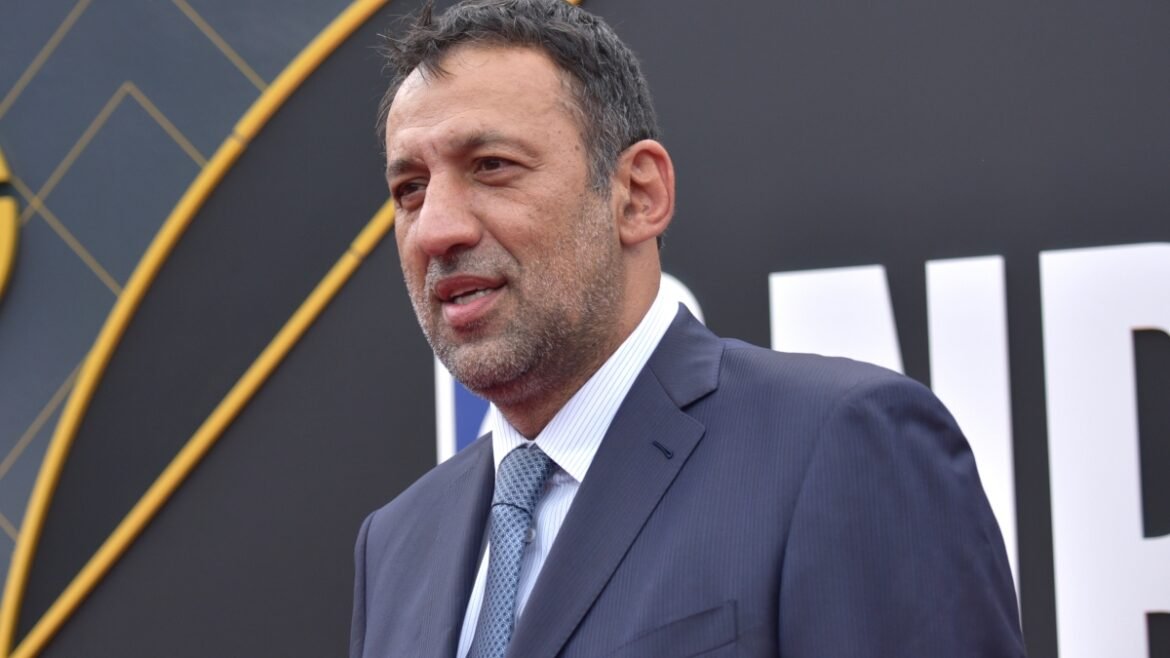 Δύσκολες ώρες για τον Βλάντε Ντίβατς – Είχε τροχαίο με τη μηχανή του