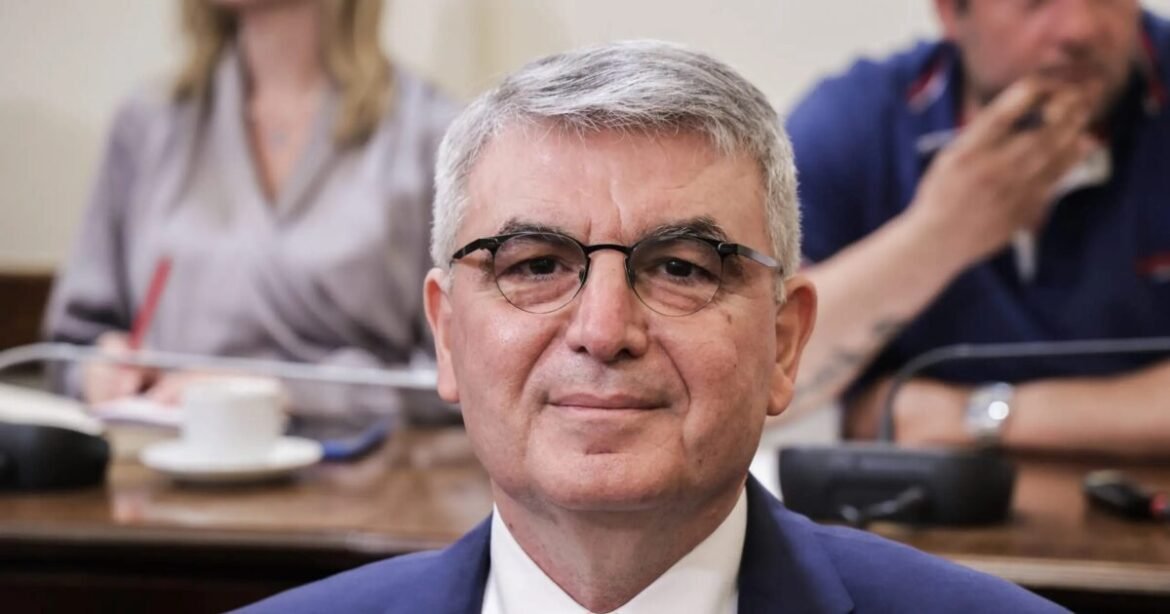 Τσακλόγλου: Άμεσος αντίκτυπος στην ελληνική οικονομία από τον πόλεμο στη Μέση Ανατολή