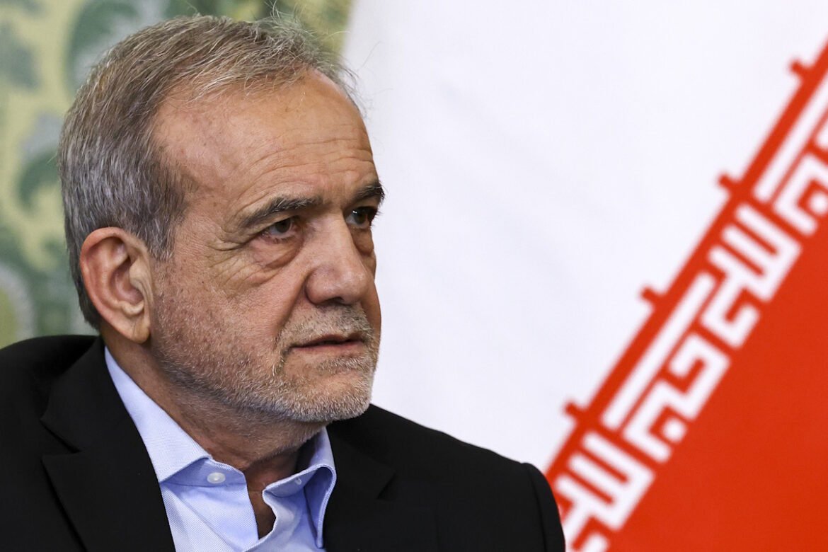 Πεζεσκιάν: «Σήμερα τελείωσε ο πόλεμος του Ιράν που επιβλήθηκε από το Ισραήλ»