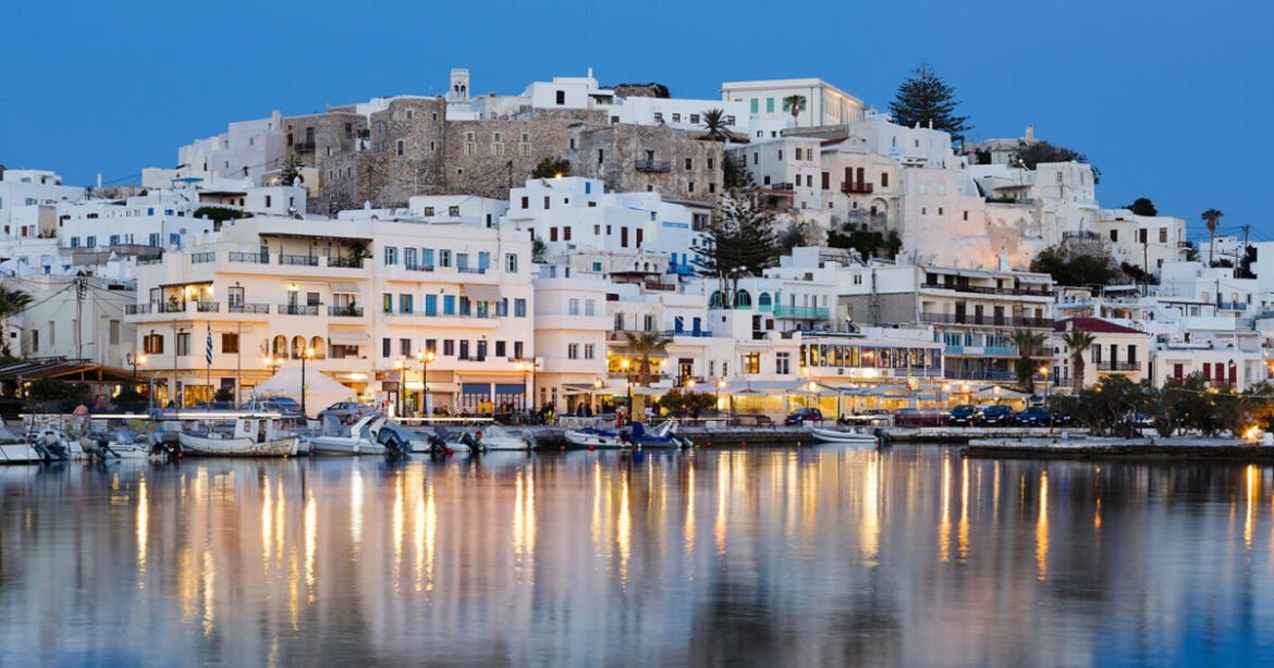 ΗΠΑ και Βρετανία «ψηφίζουν» Κυκλάδες: Πού καταγράφεται η μεγαλύτερη προσφορά εξοχικών