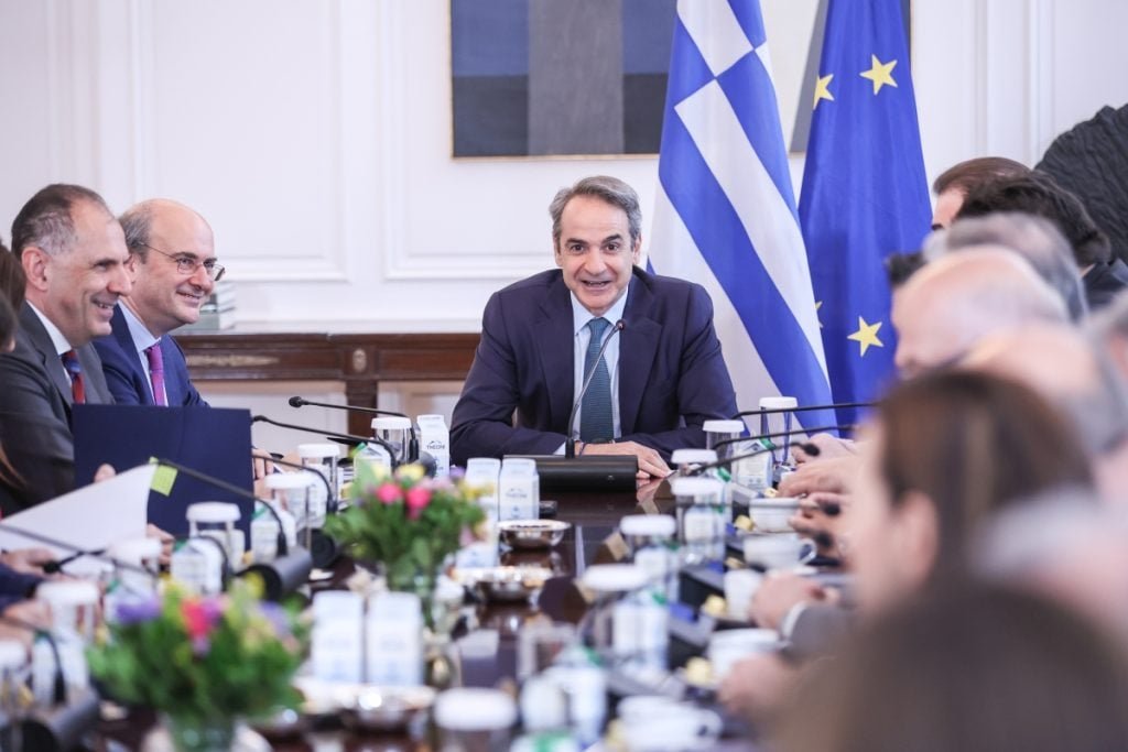 Κρίσιμο υπουργικό συμβούλιο αύριο 30/6 στις 12:00