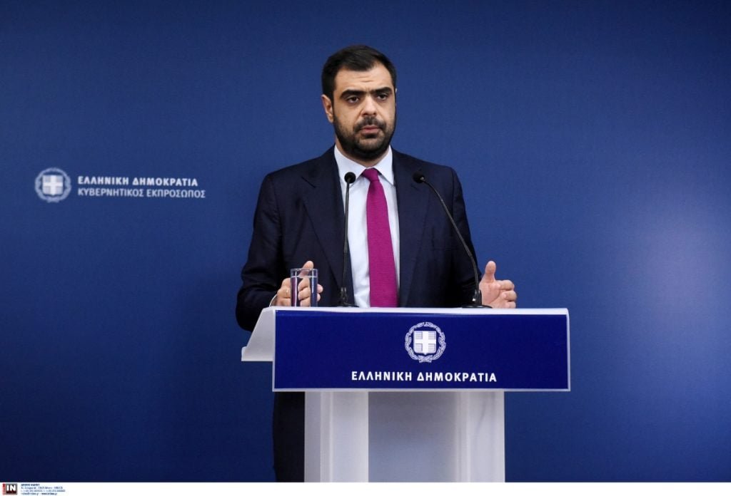 Μαρινάκης για Τσίπρα: Δεν μπορεί να κάνει rebranding στην Ιστορία