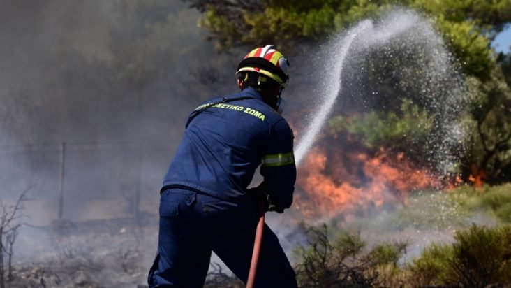 Πολύ υψηλός κίνδυνος πυρκαγιάς σήμερα – Ο χάρτης με τις περιοχές που βρίσκονται σε “πορτοκαλί” συναγερμό