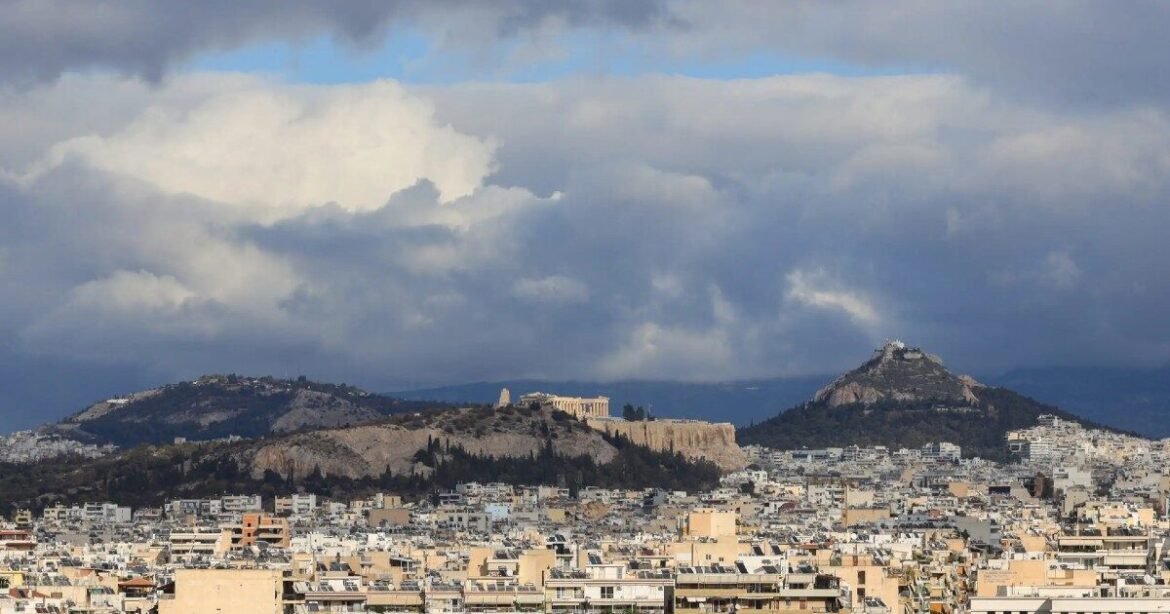 Αγορά ακινήτων: Στο τραπέζι η παράταση των μέτρων περιορισμού της βραχυχρόνιας μίσθωσης – Τι επισημαίνει η ΤτΕ