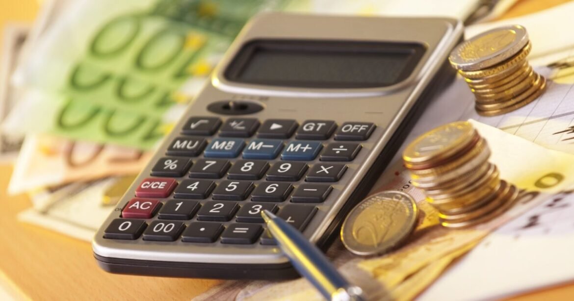 Στον αέρα σήμερα η λίστα με τα ονόματα των στρατηγικών κακοπληρωτών σε εφορία και ταμεία