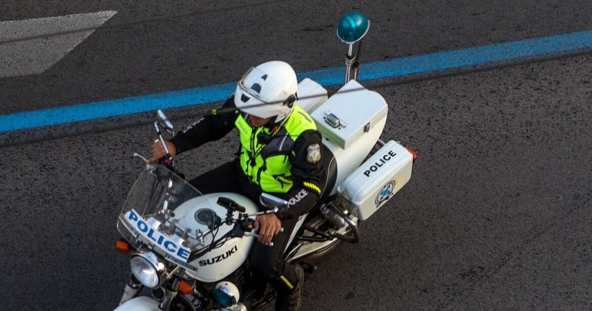 Διακοπή της κυκλοφορίας στην Πειραιώς και στα δύο ρεύματα λόγω συγκέντρωσης