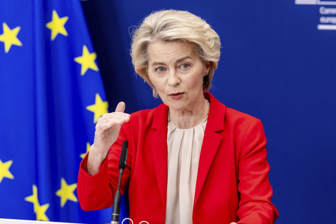 Πρόταση μομφής κατά της Φον ντερ Λάιεν στο Ευρωκοινοβούλιο – Για πρώτη φορά μετά το 2014