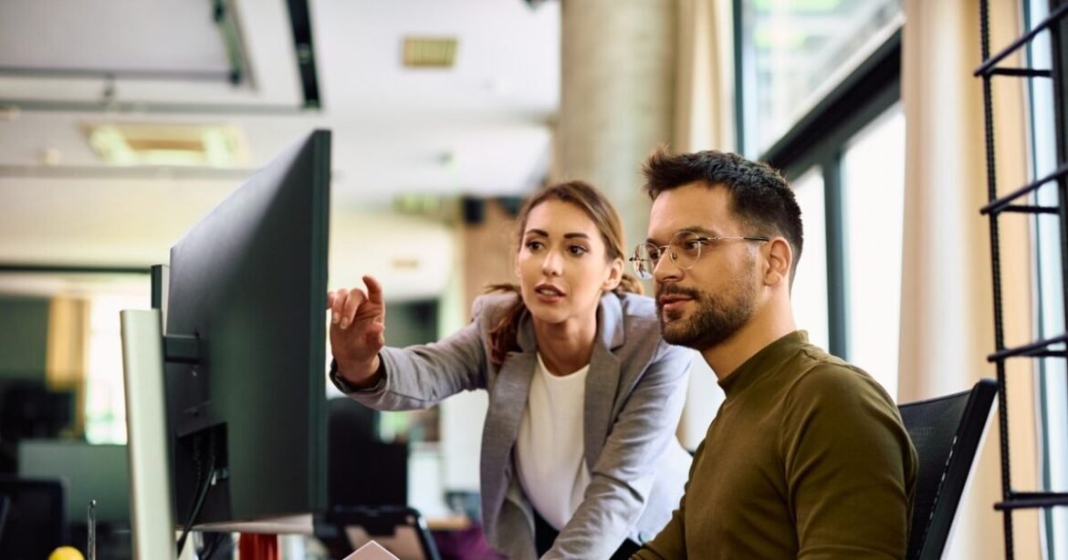 Σε δικαστική διεκδίκηση των μισθολογικών απωλειών των τραπεζοϋπαλλήλων προχωράει η ΟΤΟΕ