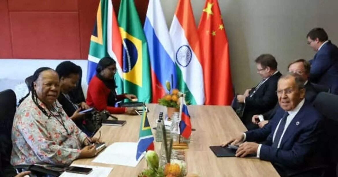 Με κοινή γραμμή τα BRICS κατά του αμερικανικού προστατευτισμού